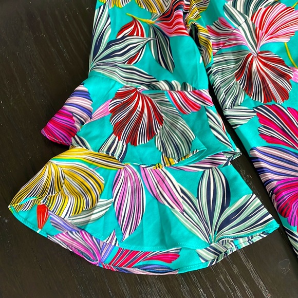 Colourful and tropical 3/4 sleep layered sleeve blouse - Picture 3 of 3